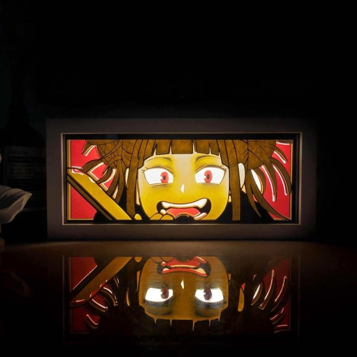Toga Light Box